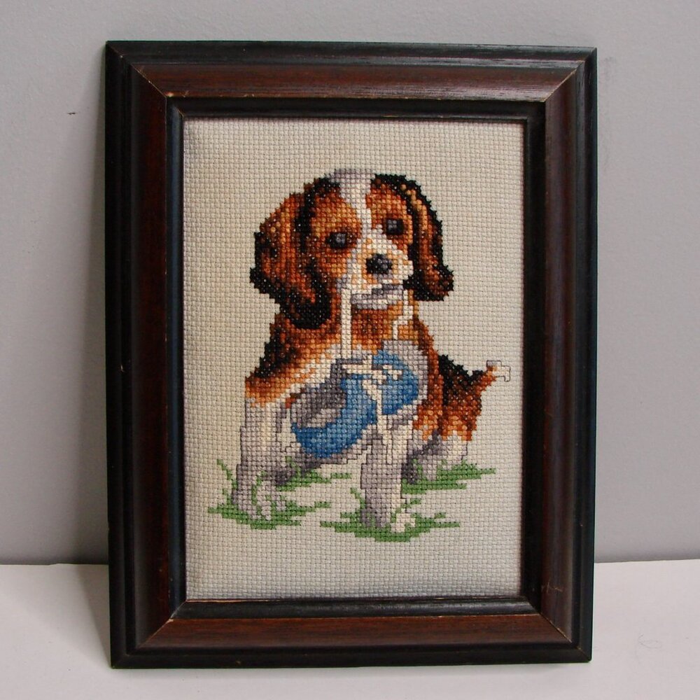 Vintage Beagle Dog Cross Stitch Embroidery in Wooden Frame Hand Made